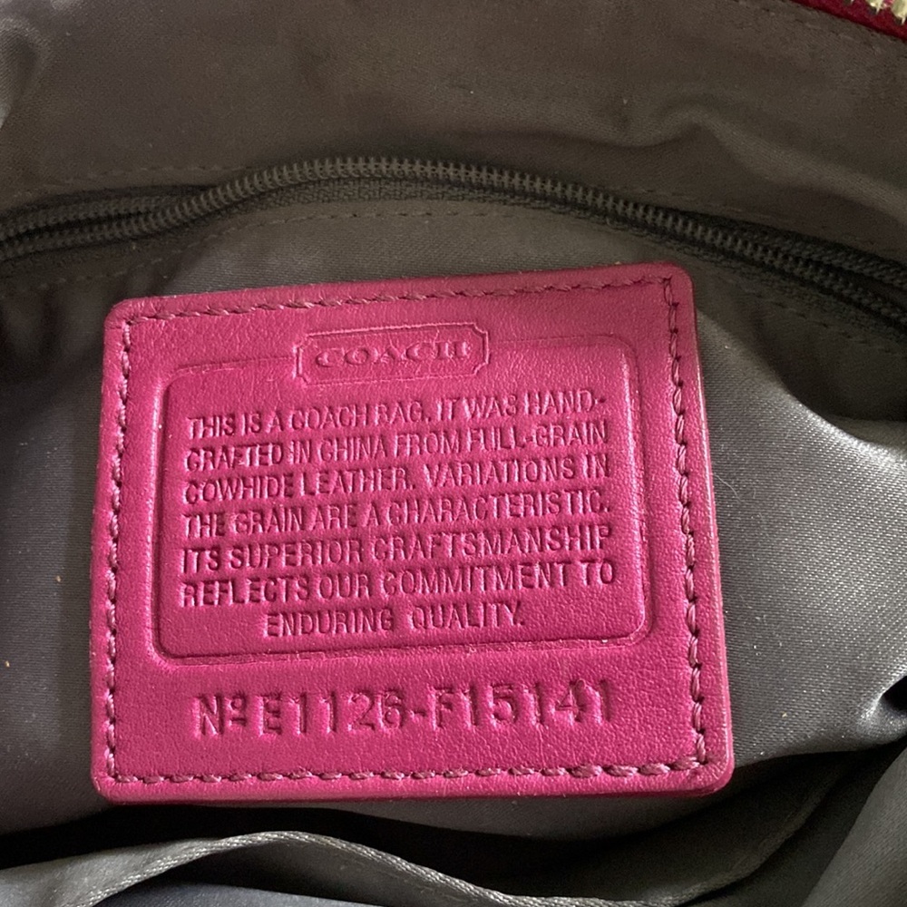 Authentic Coach Convertible Crossbody Purse - Picture 2 of 4